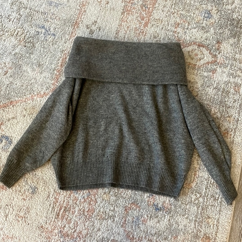 H&M off the shoulder sweater